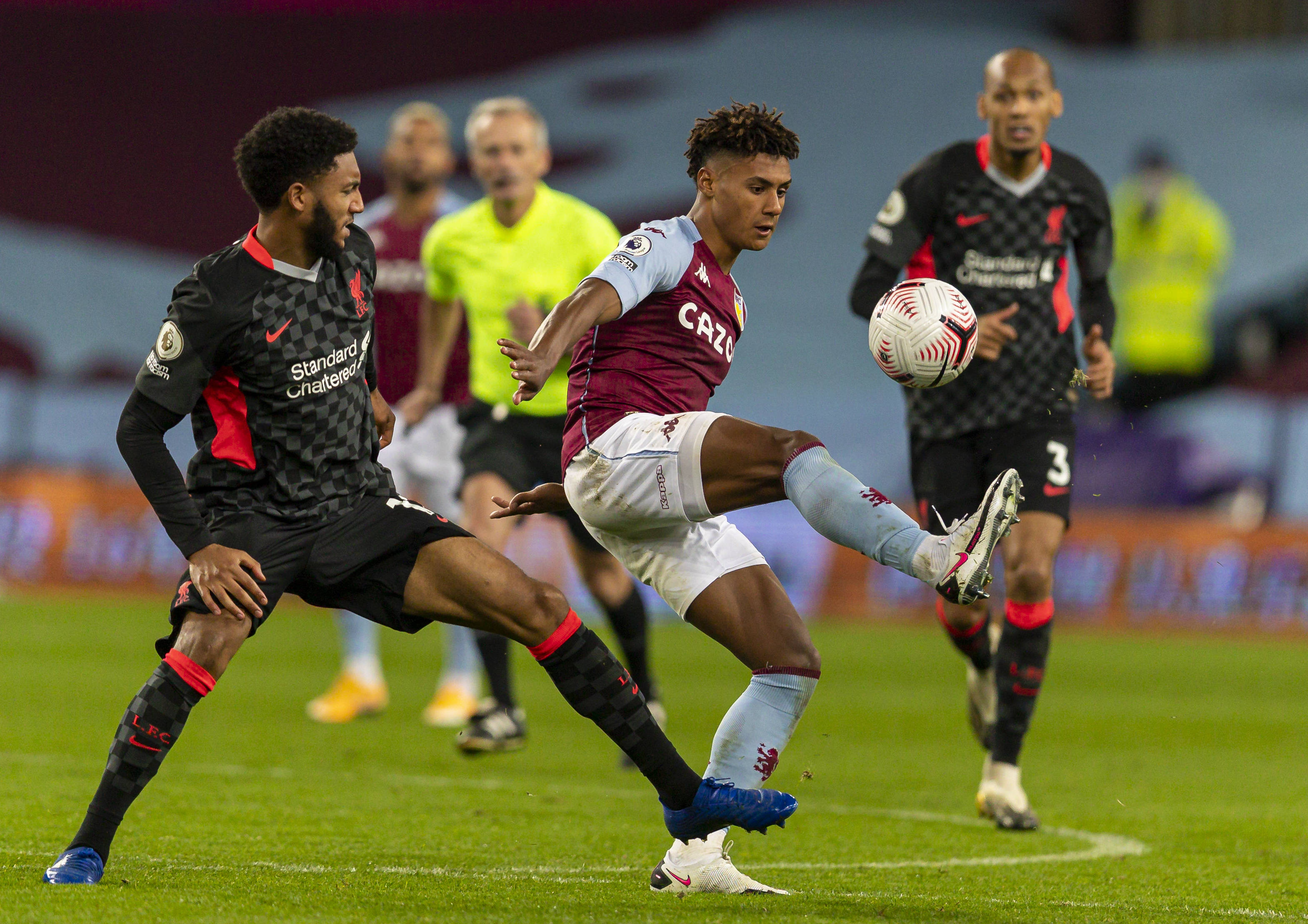 坛引发热议 坛引发热议